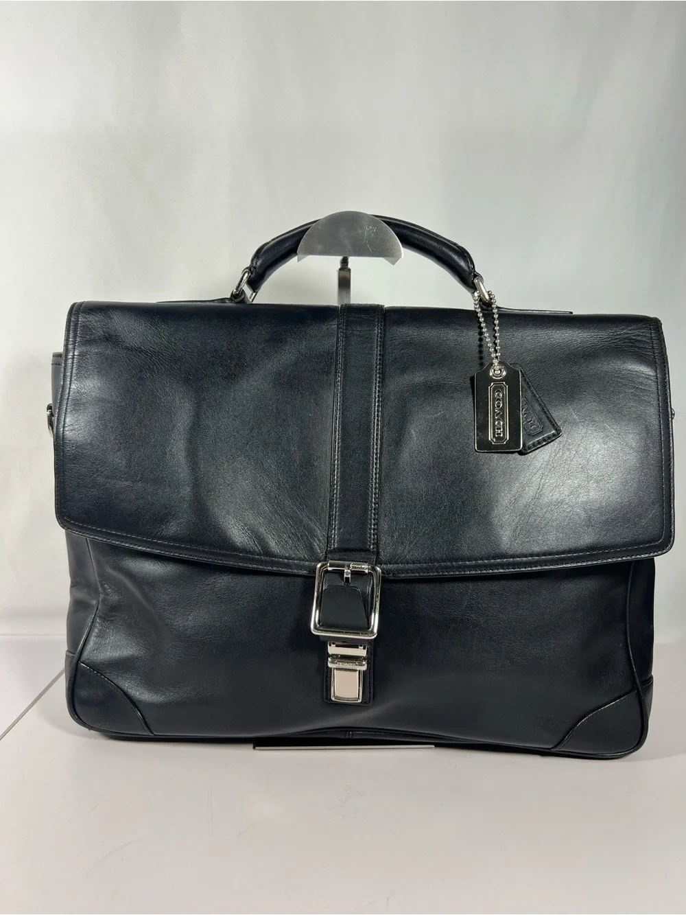 4078: Vintage Coach Black Leather Briefcase Messenger Bag 70304